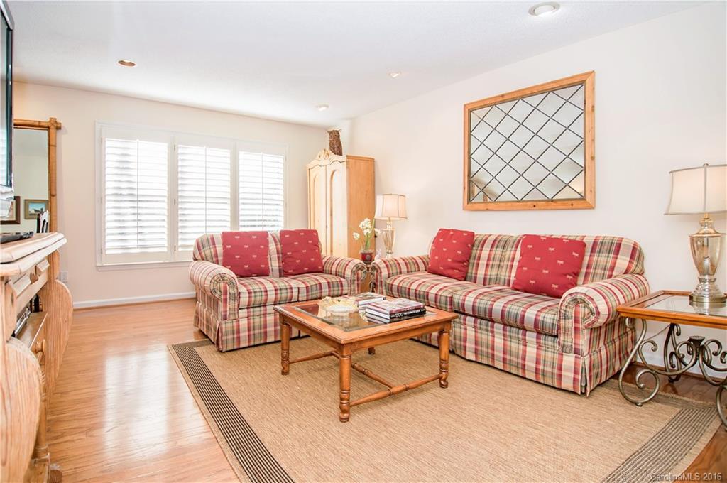 River Hills - Residential