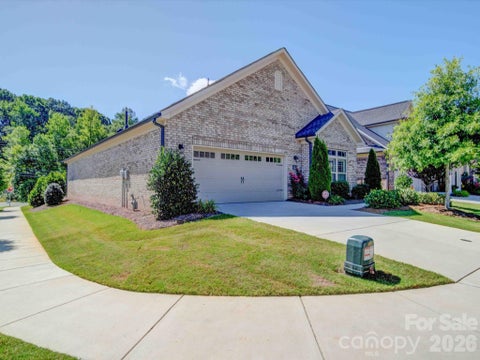 Photo of 5218 Courtyard Lane, Belmont, NC 28012 (MLS # 4388792)
