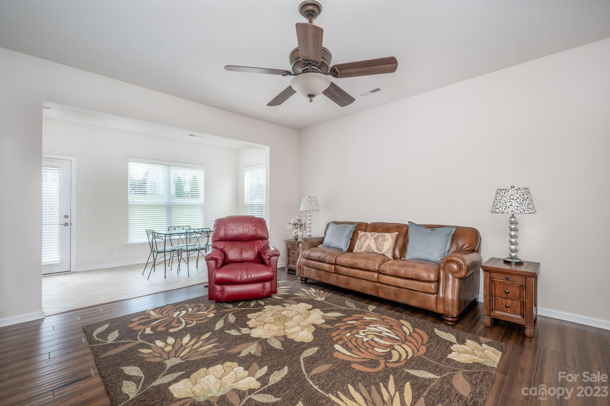 Sun City Carolina Lakes - Residential