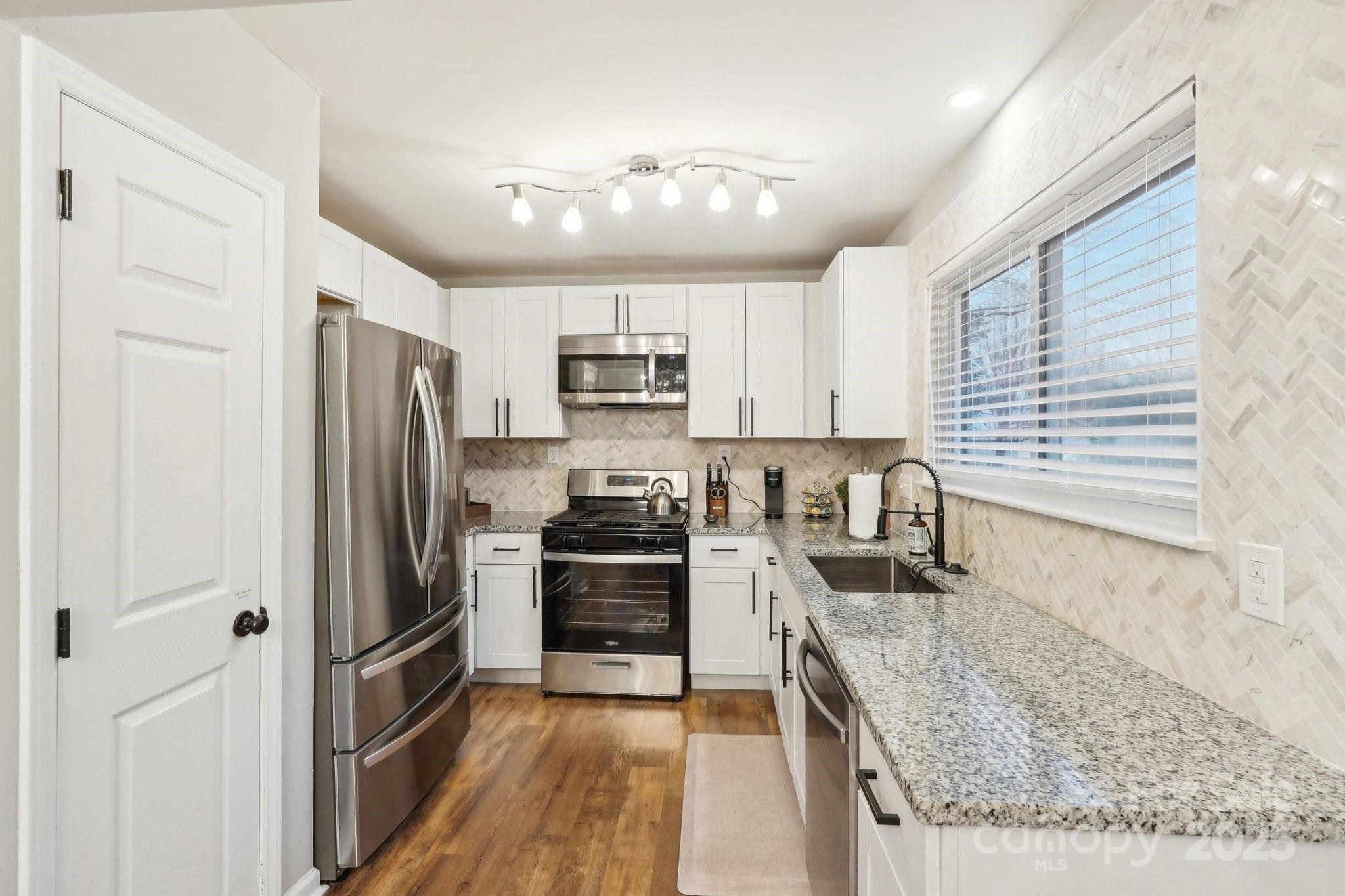 Cedar Cove - Residential