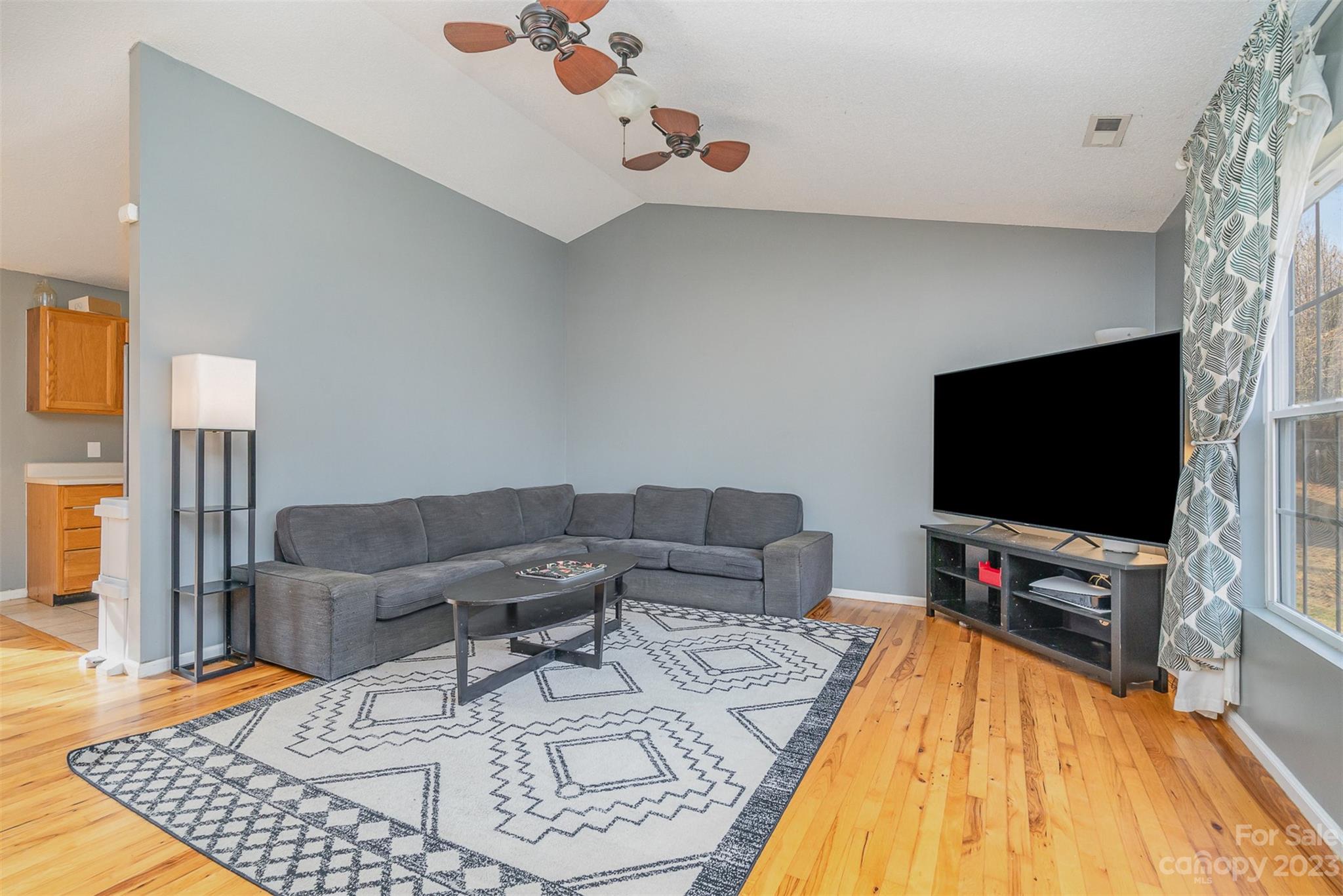 Shangri La - Residential