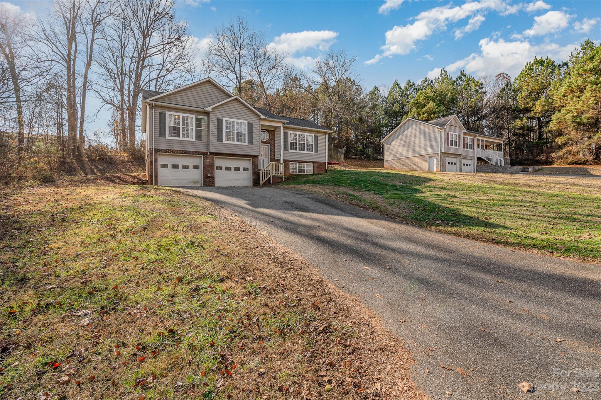 Shangri La - Residential