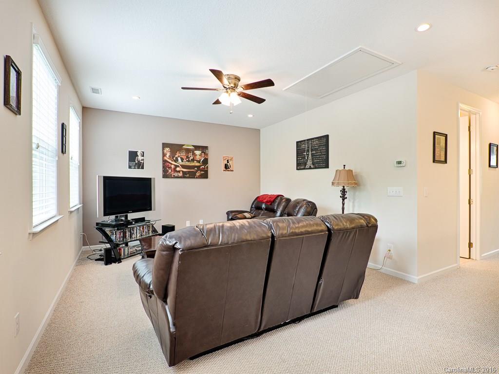 Shelly Woods - Residential