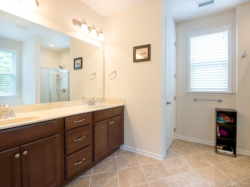 Shelly Woods - Residential