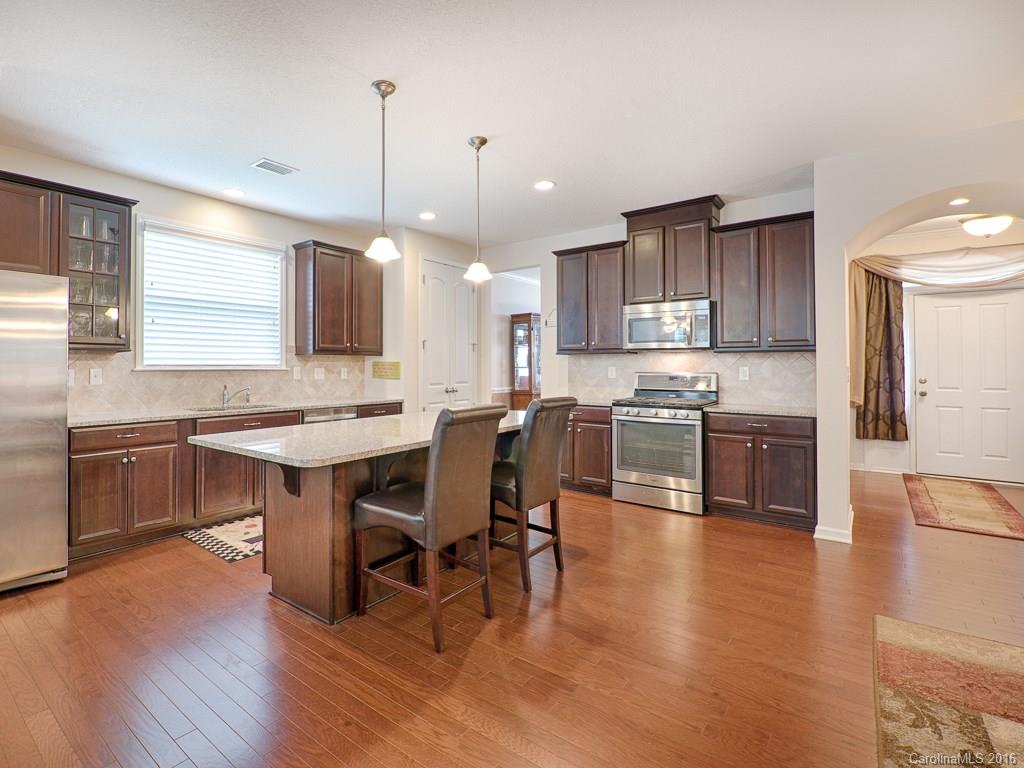 Shelly Woods - Residential