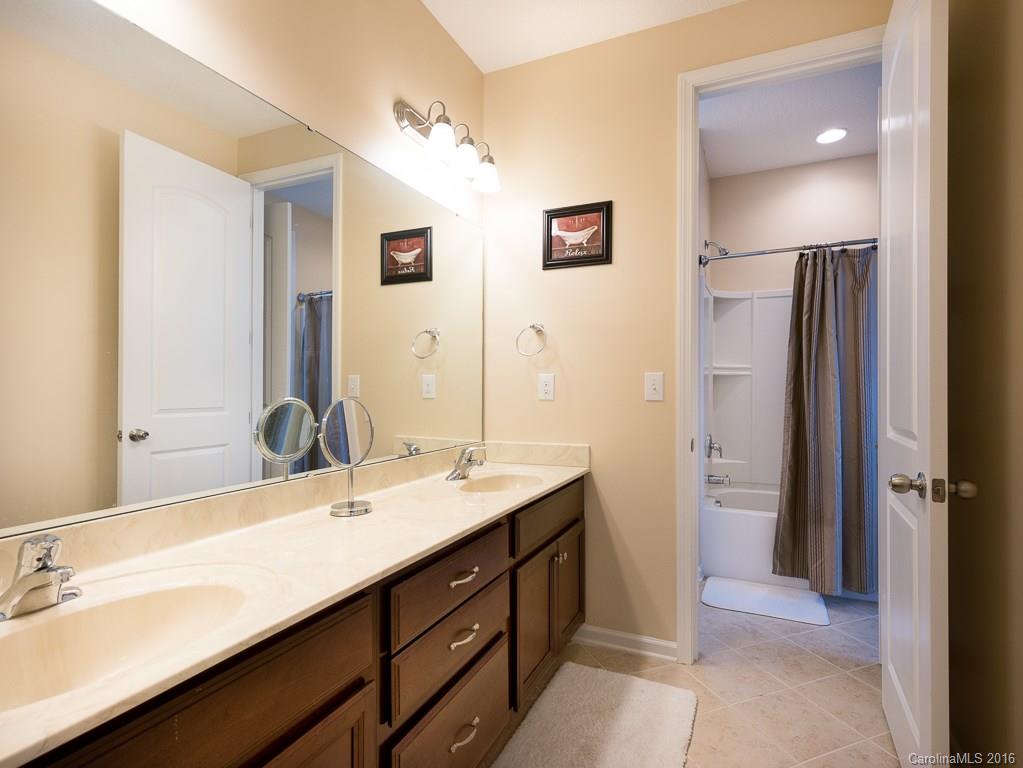 Shelly Woods - Residential