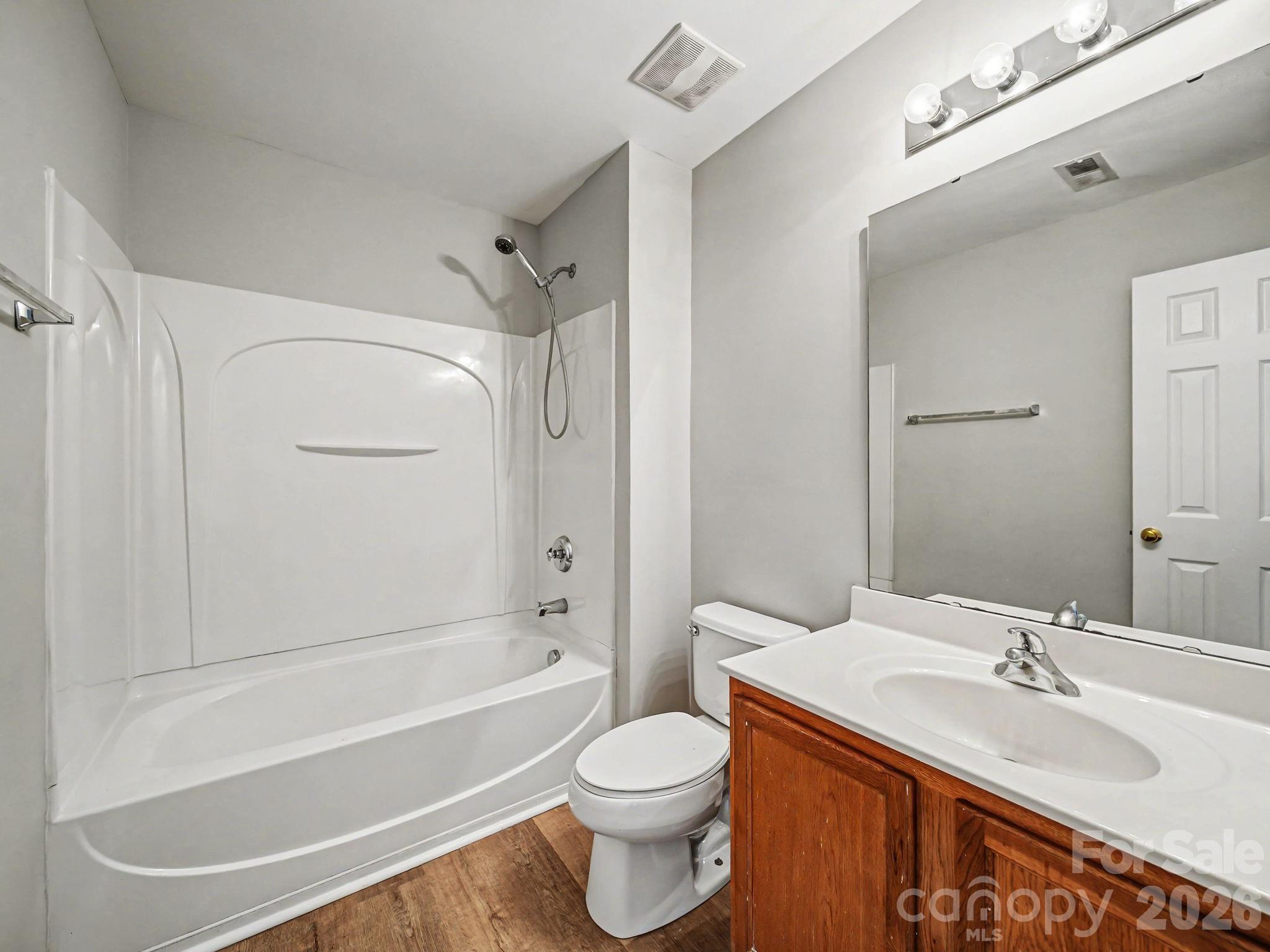 Cascades at River Crossing - Residential