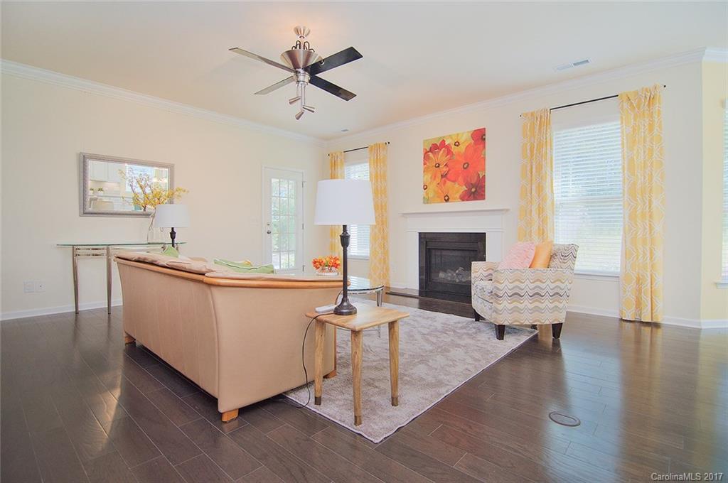 Hawks Creek - Residential