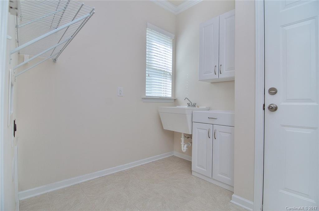 Hawks Creek - Residential