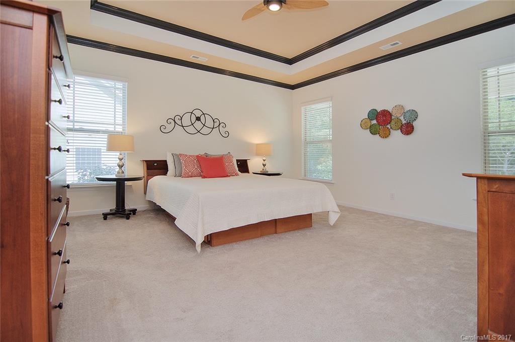 Hawks Creek - Residential