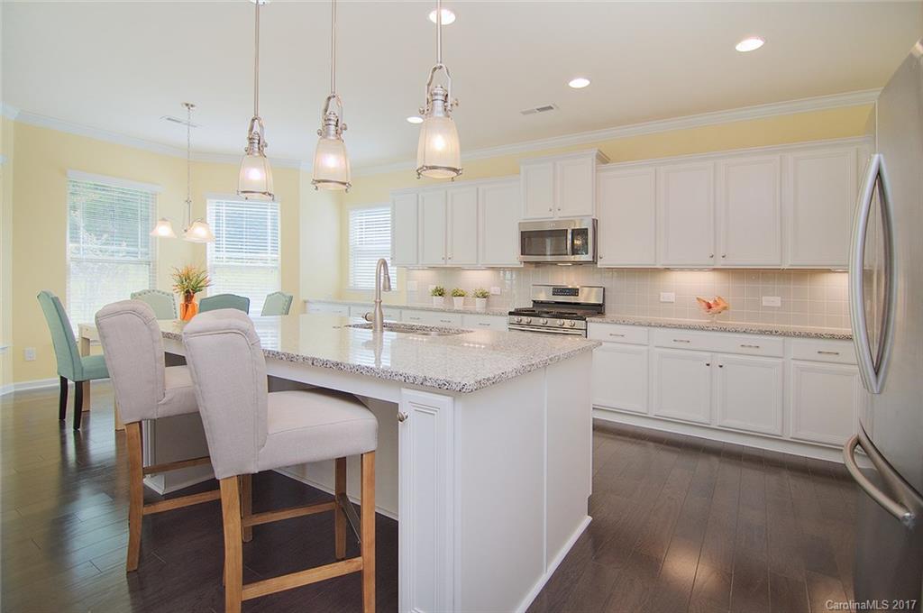 Hawks Creek - Residential