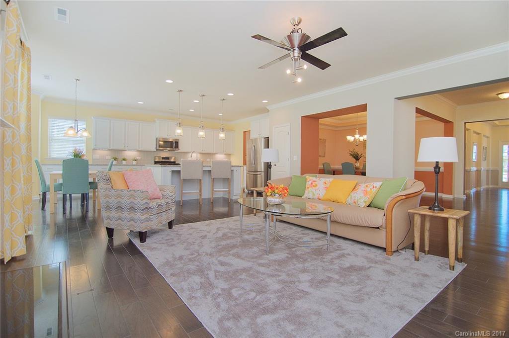 Hawks Creek - Residential