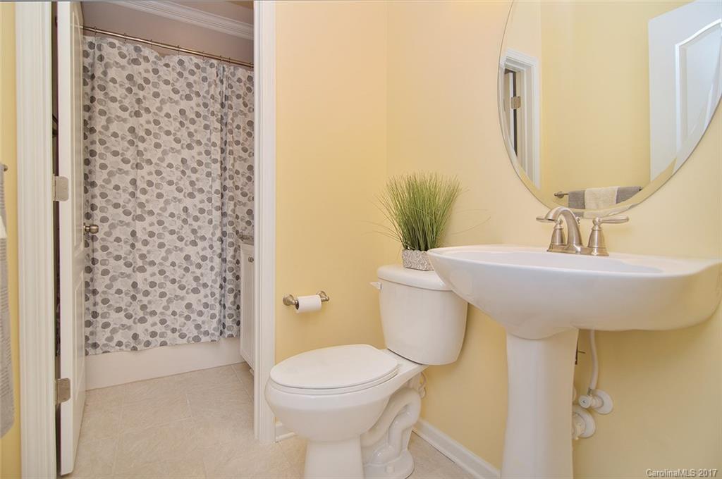 Hawks Creek - Residential