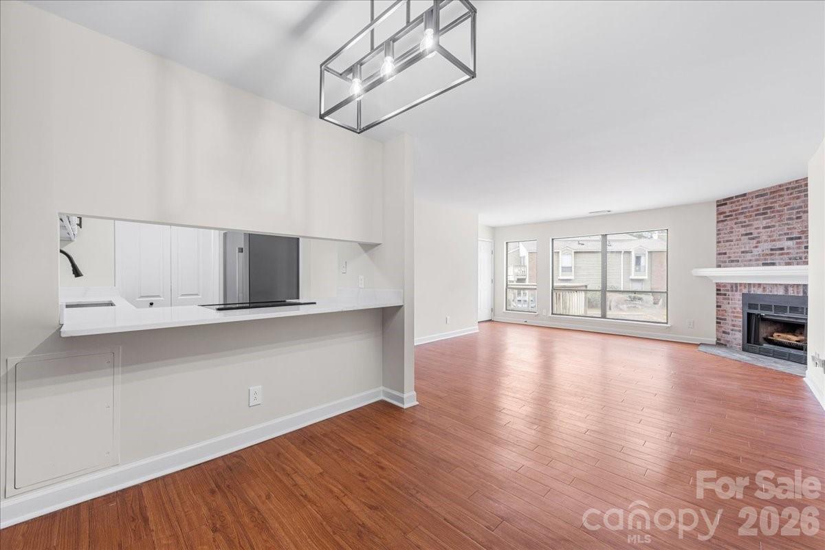 Sharon Place - Residential