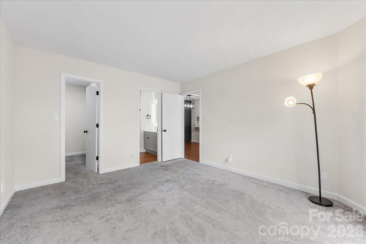 Sharon Place - Residential