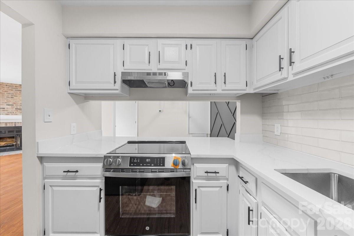 Sharon Place - Residential