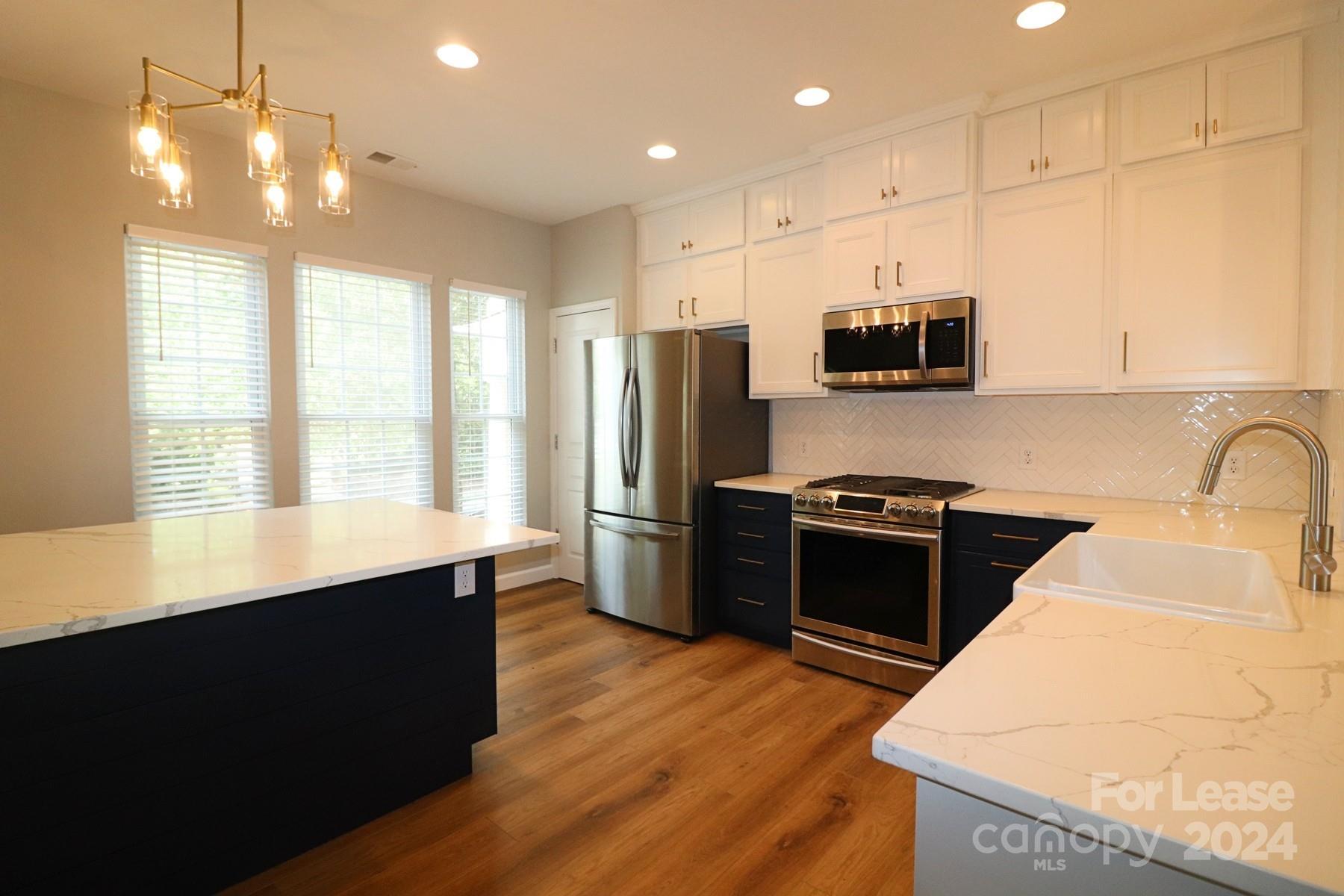 Baxter Village - Residential Lease