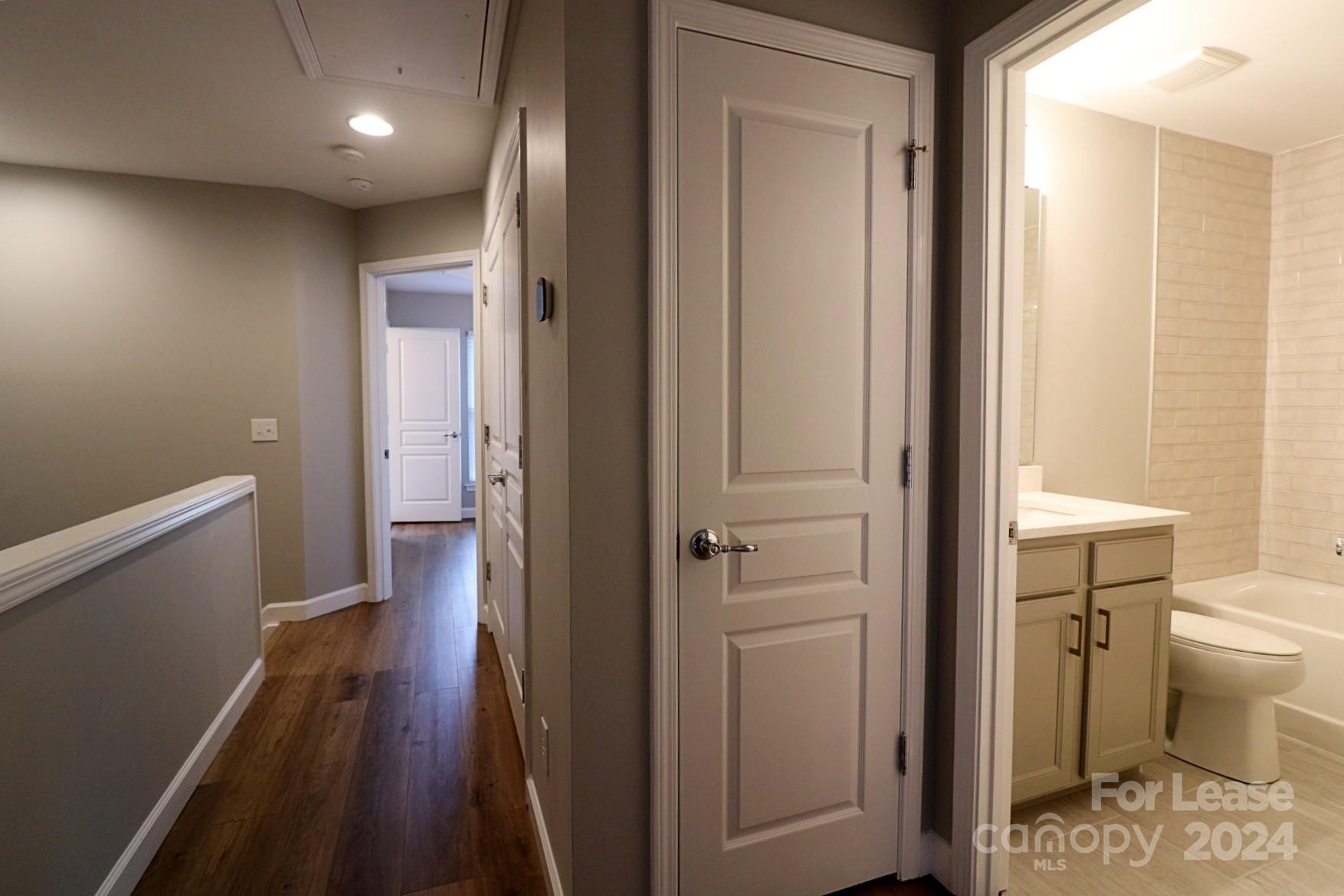 Baxter Village - Residential Lease