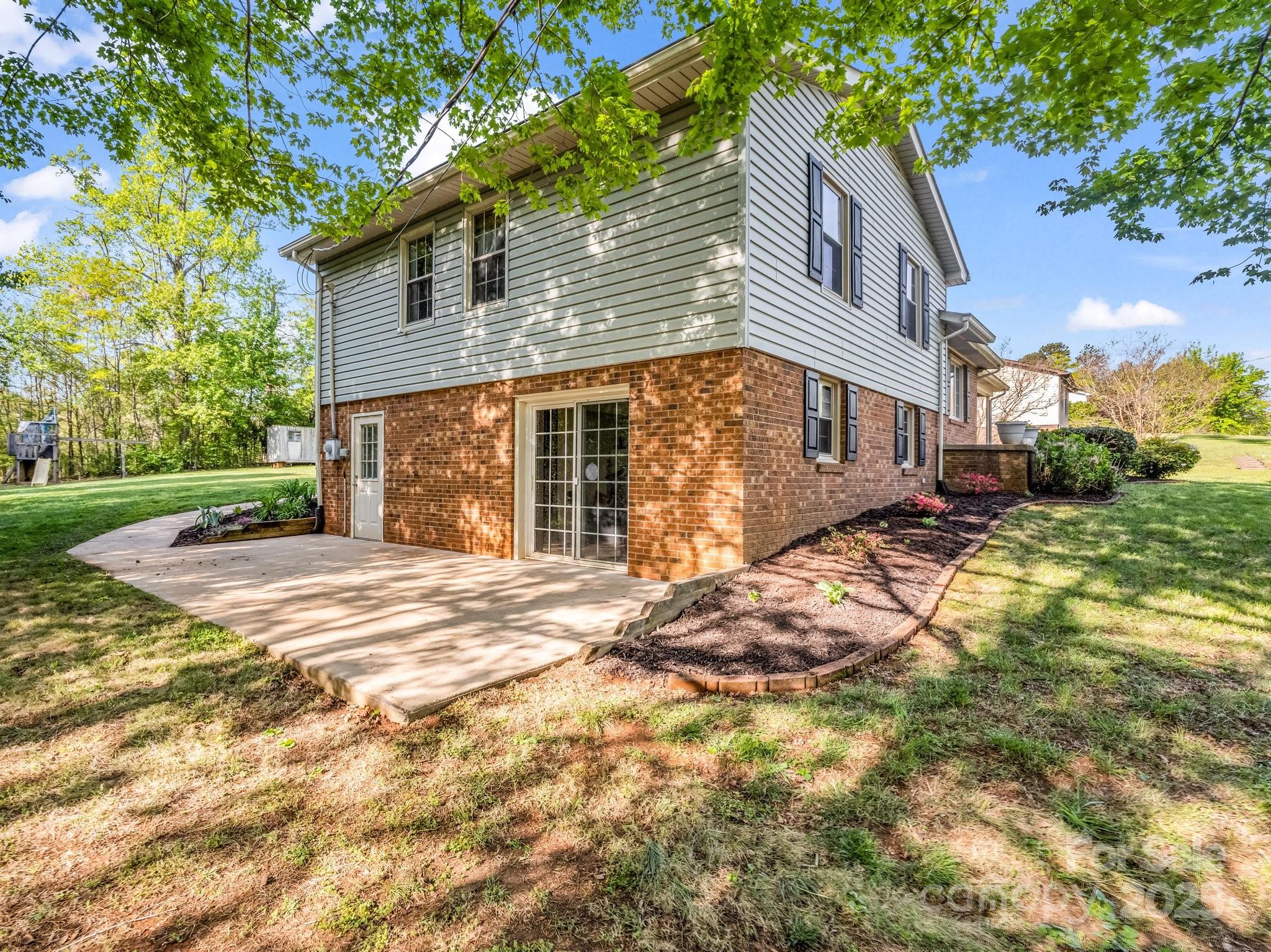 222 E Melissa Lane