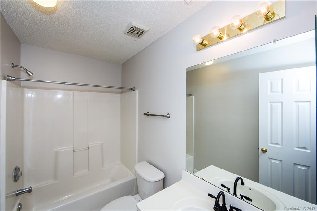 Maplecrest - Residential