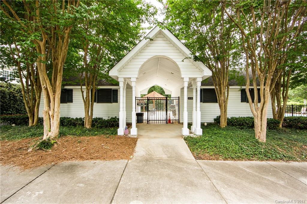 Maplecrest - Residential