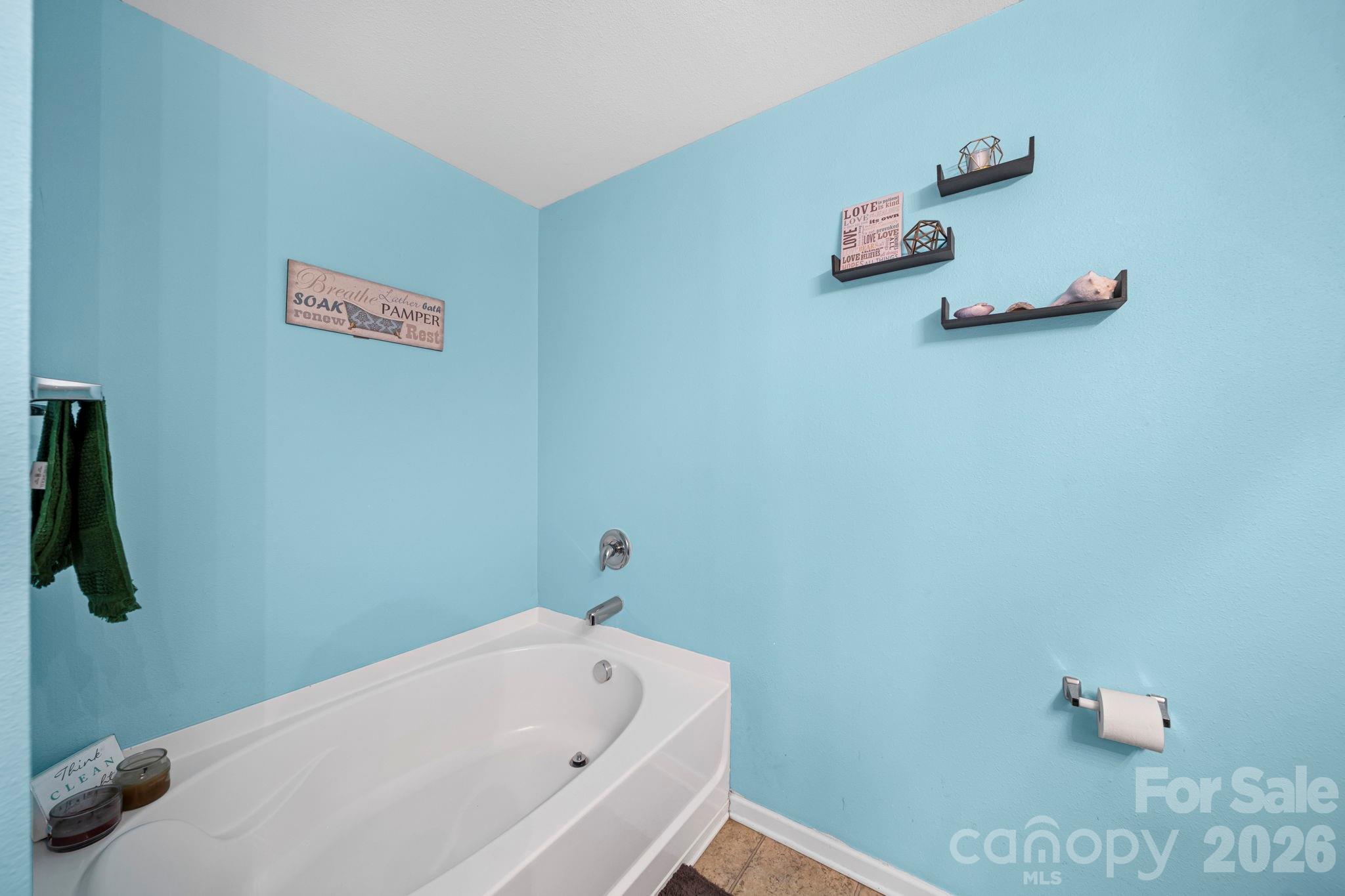 Davis Meadows - Residential