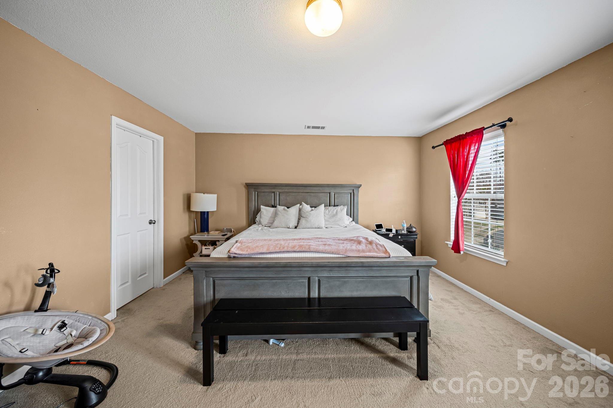 Davis Meadows - Residential