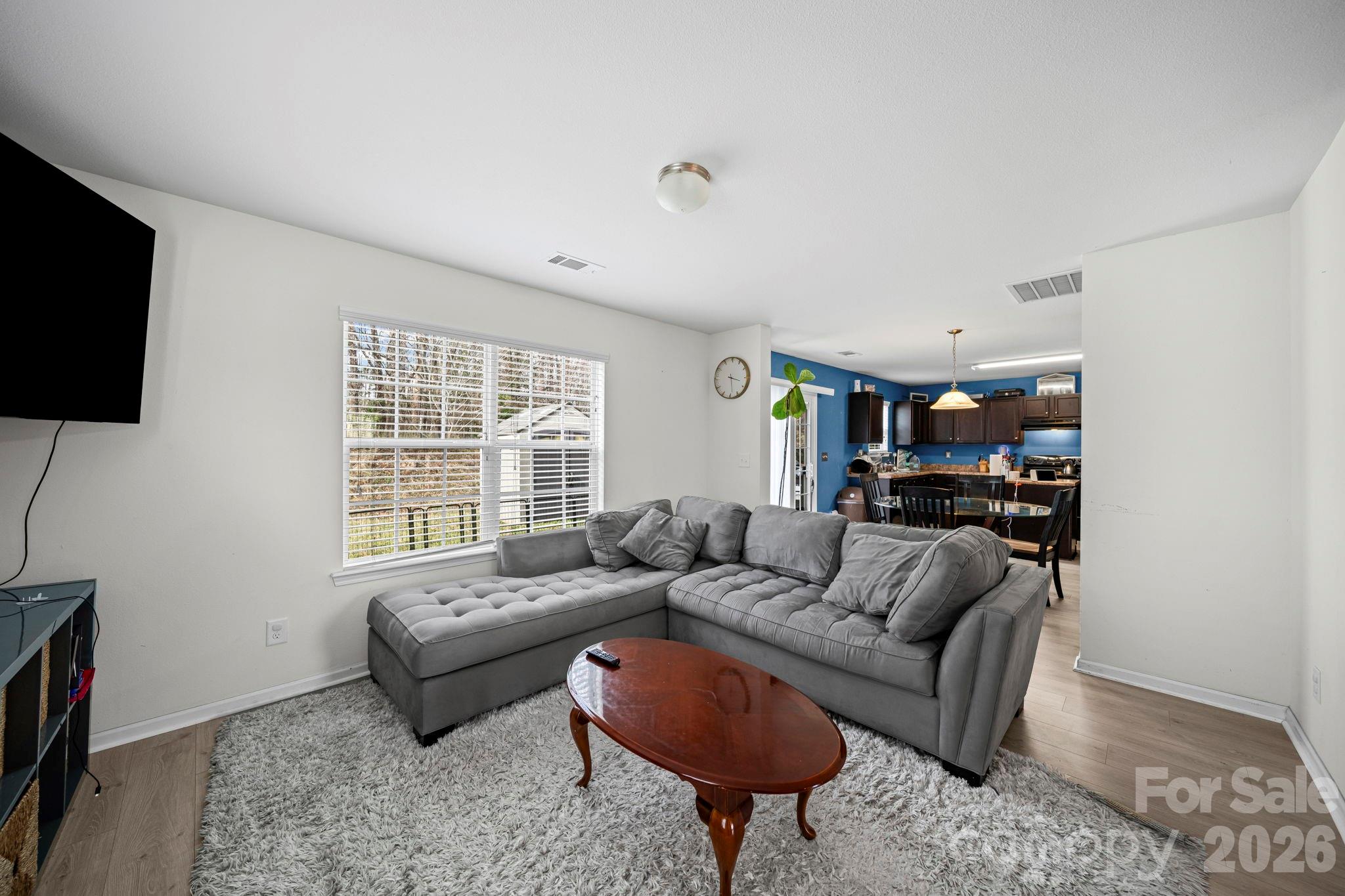 Davis Meadows - Residential