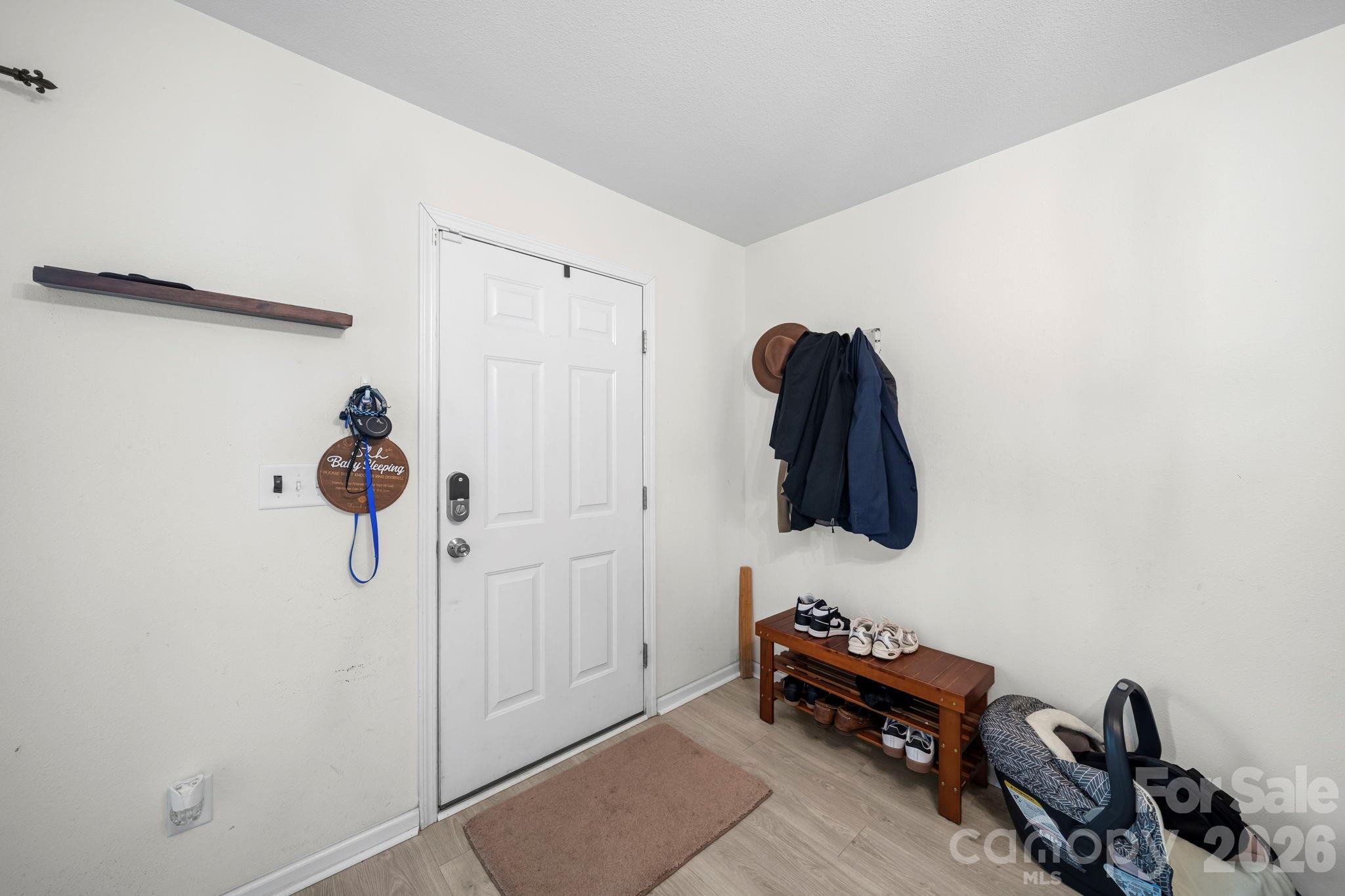 Davis Meadows - Residential