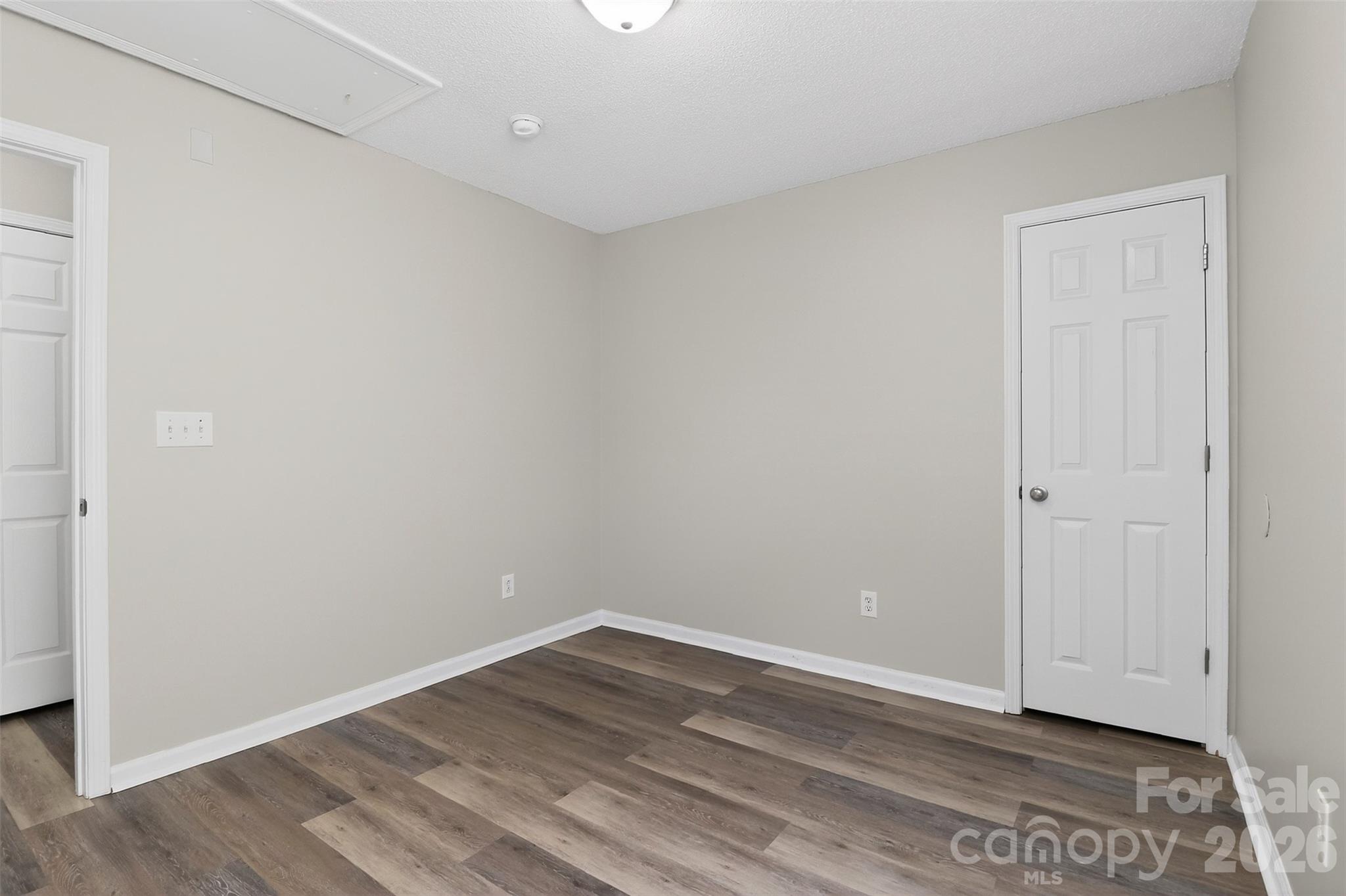 Meadowbrook - Residential