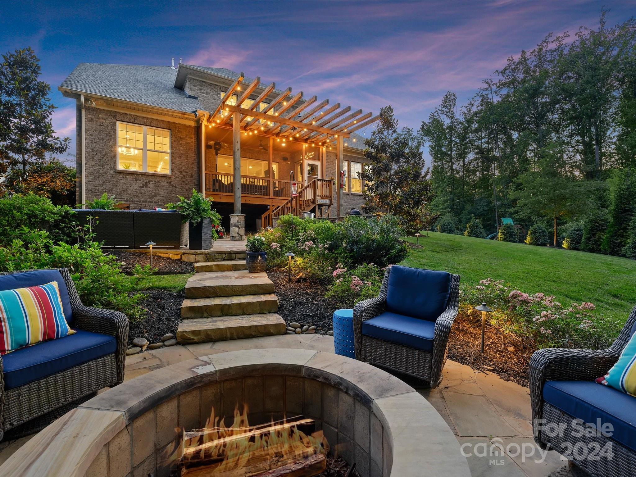 The Falls at Weddington - Residential