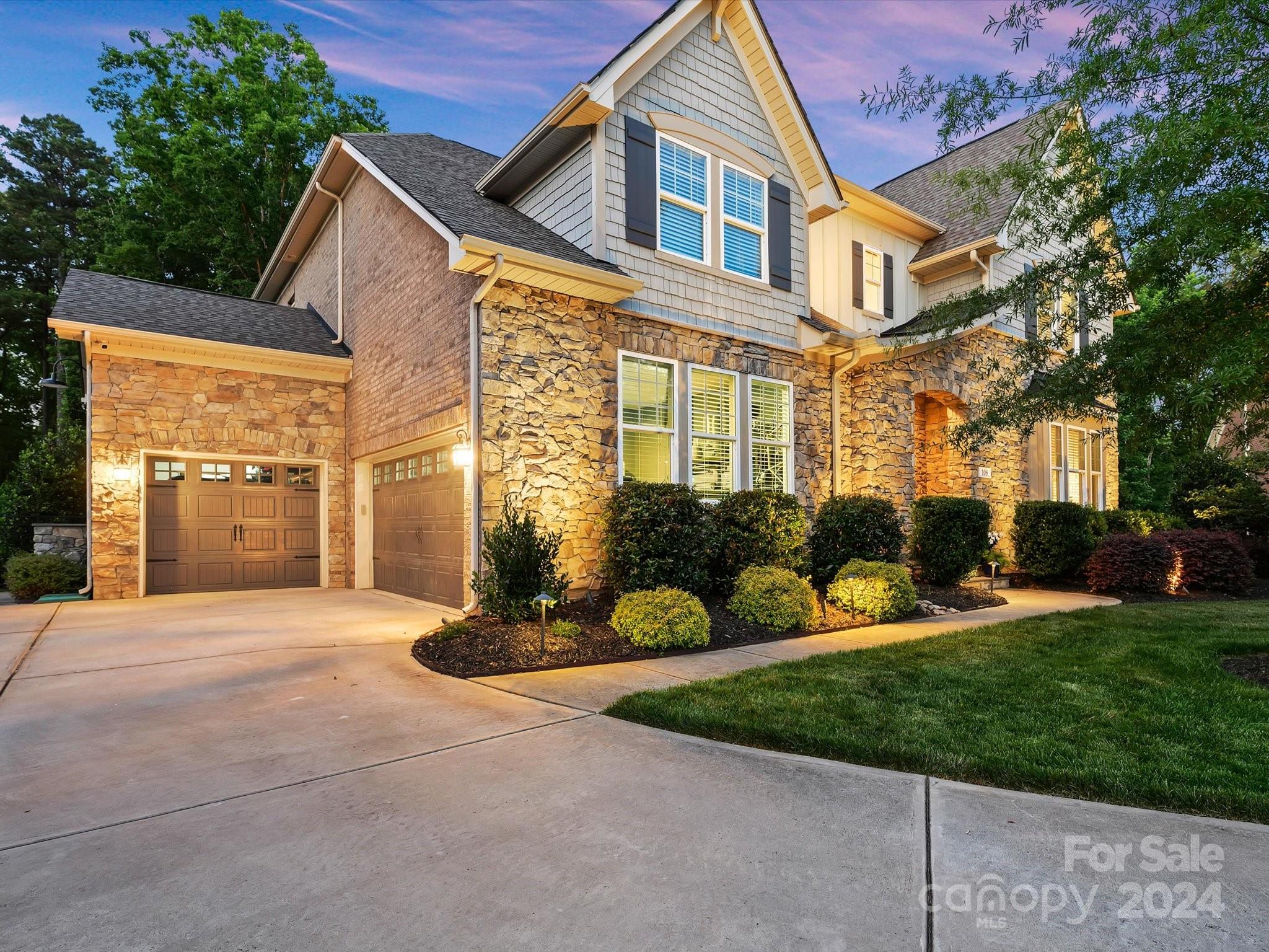 The Falls at Weddington - Residential