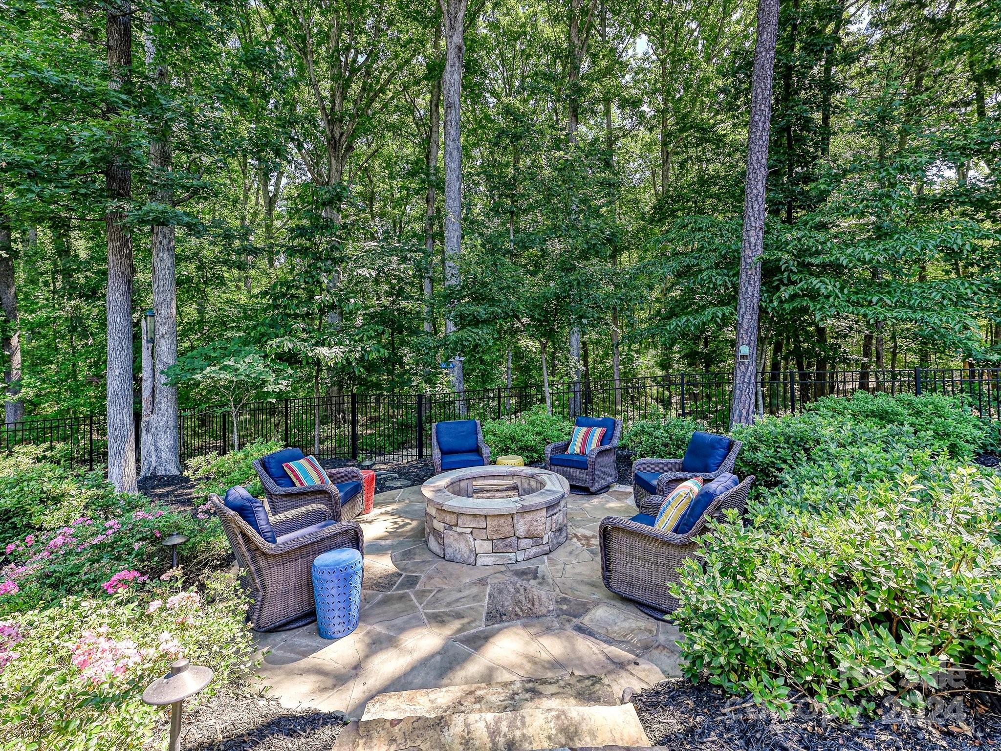 The Falls at Weddington - Residential