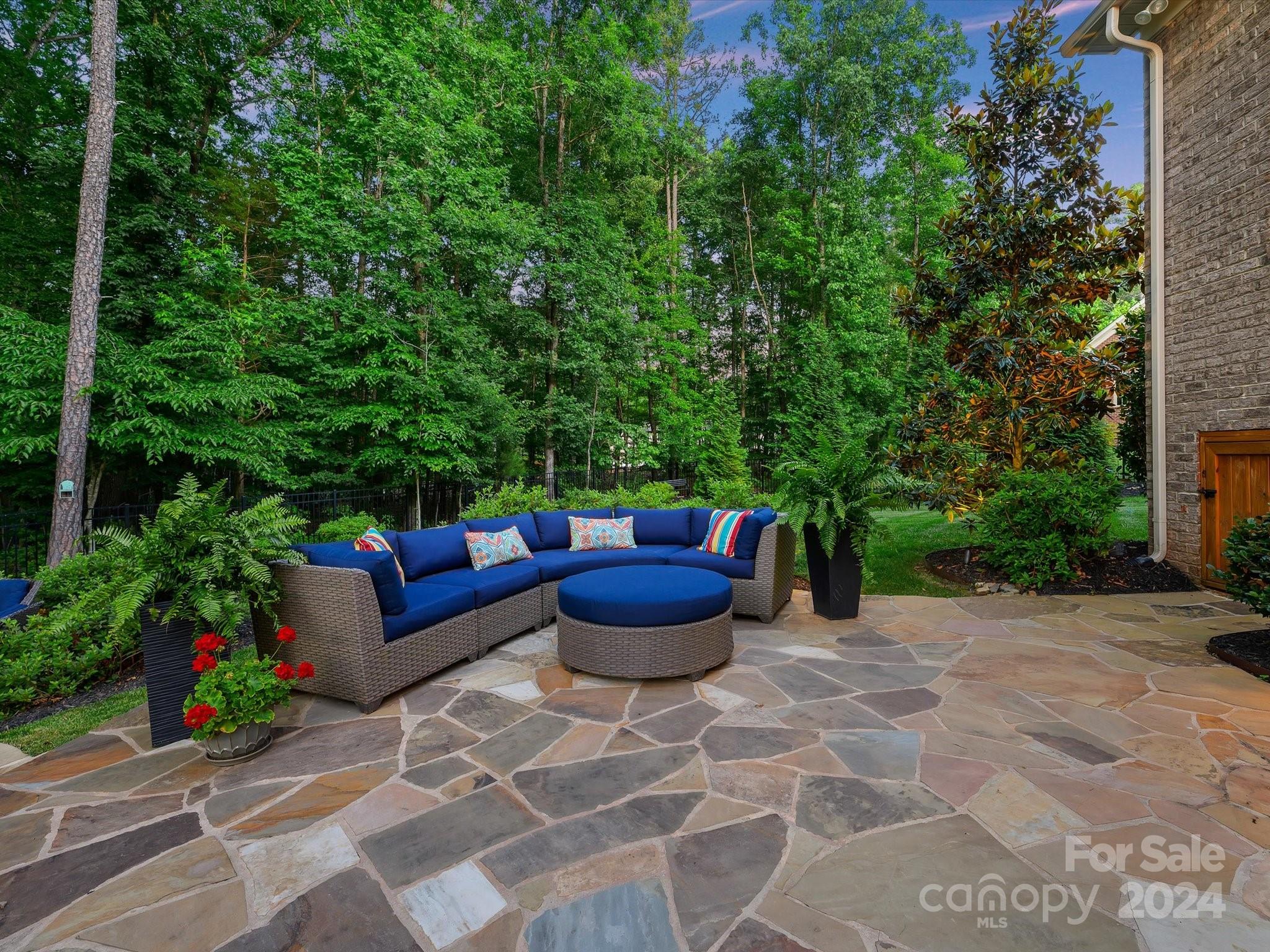 The Falls at Weddington - Residential