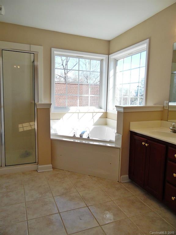 Eden Oaks - Residential