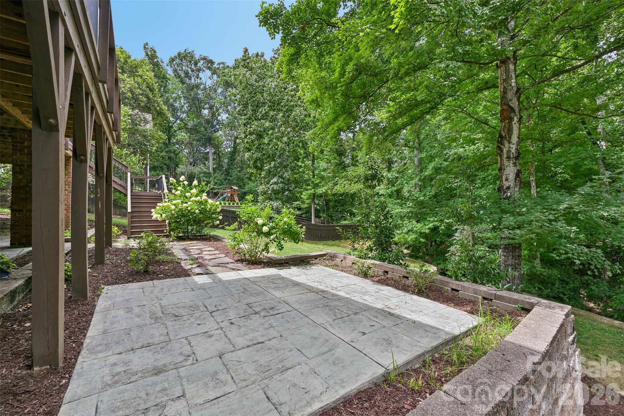 5609 Camilla Drive