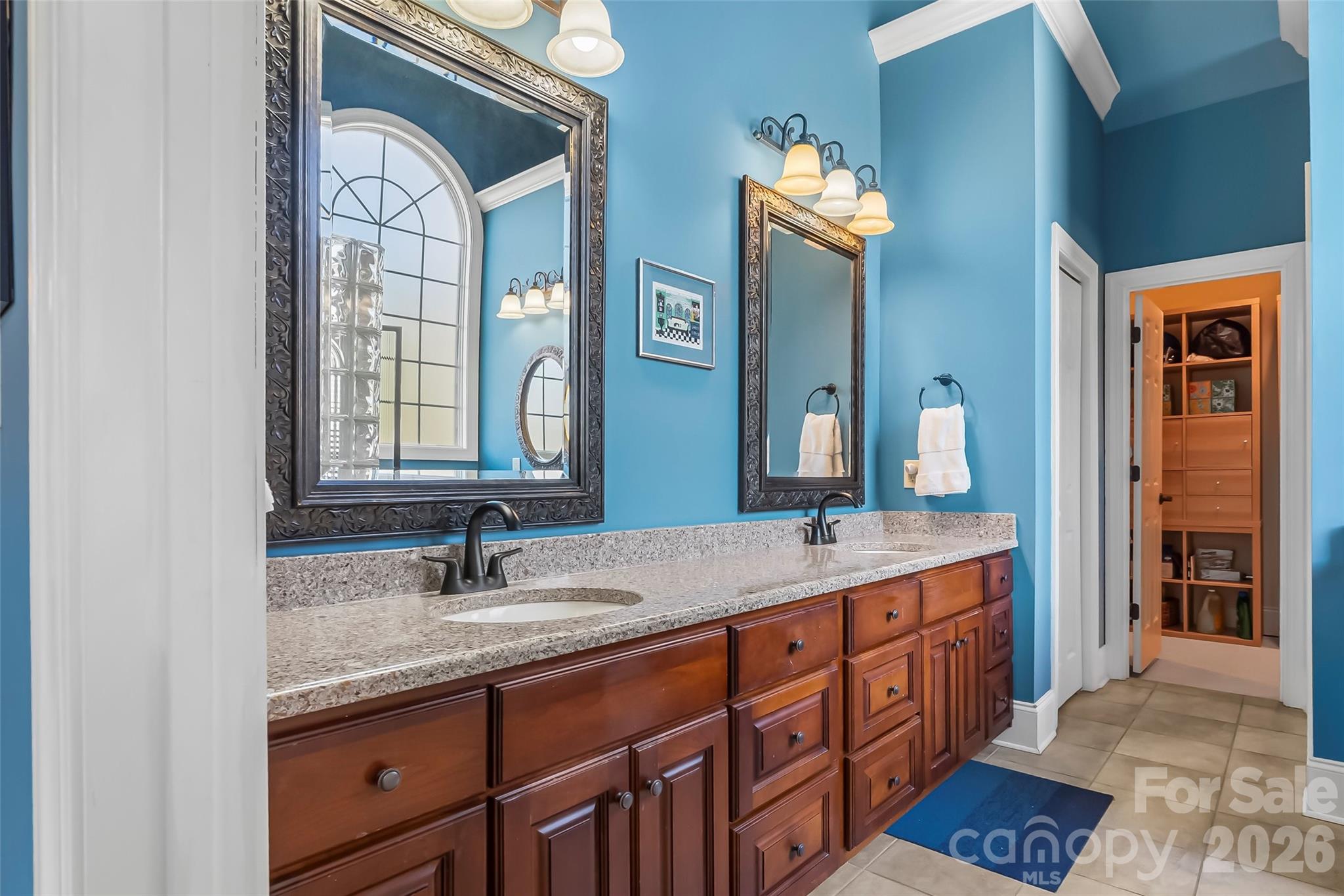 Bear Cliff - Residential