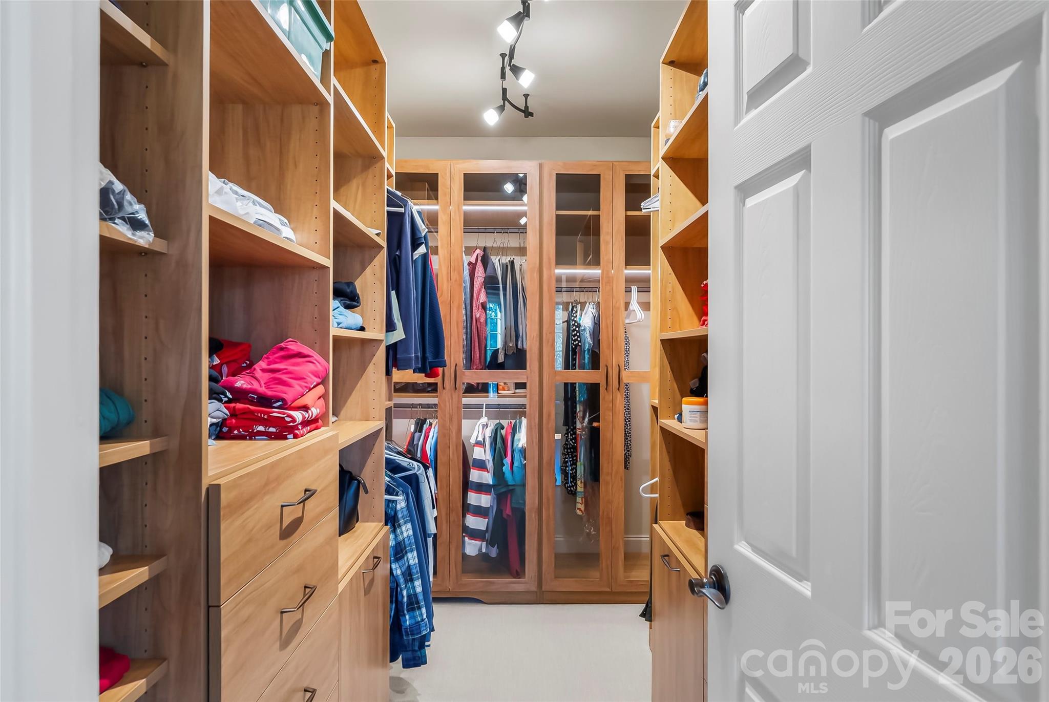 Bear Cliff - Residential