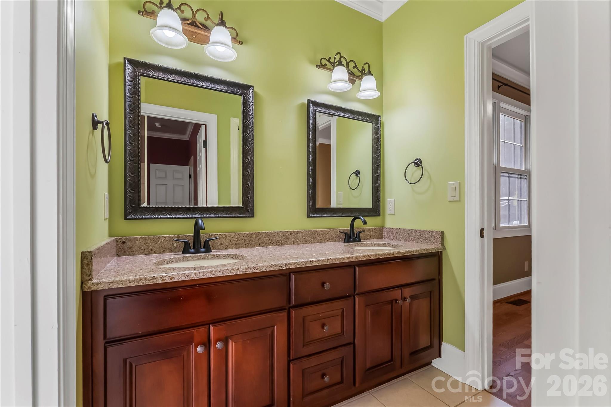 Bear Cliff - Residential