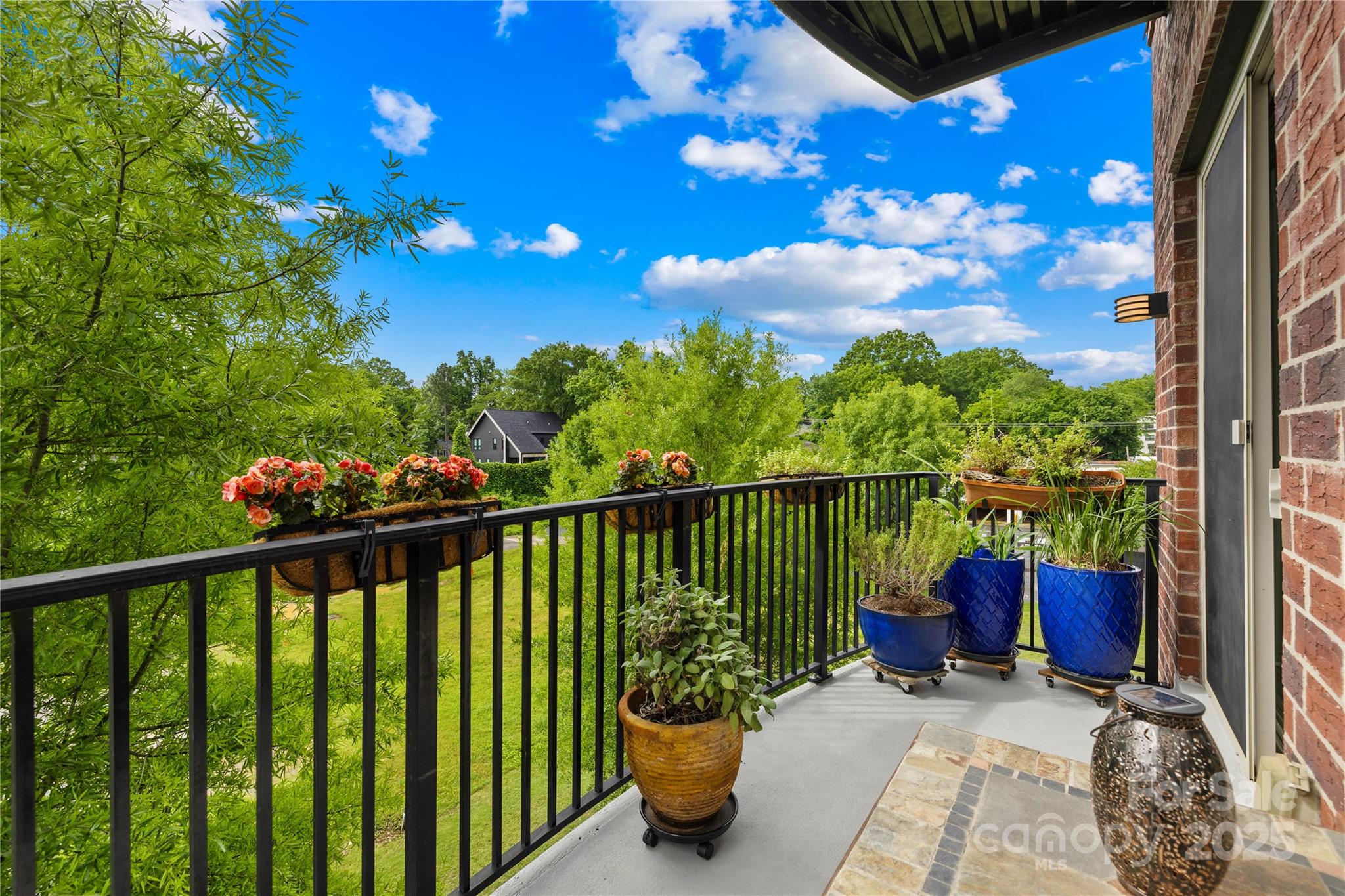 2338 Yadkin Avenue D302