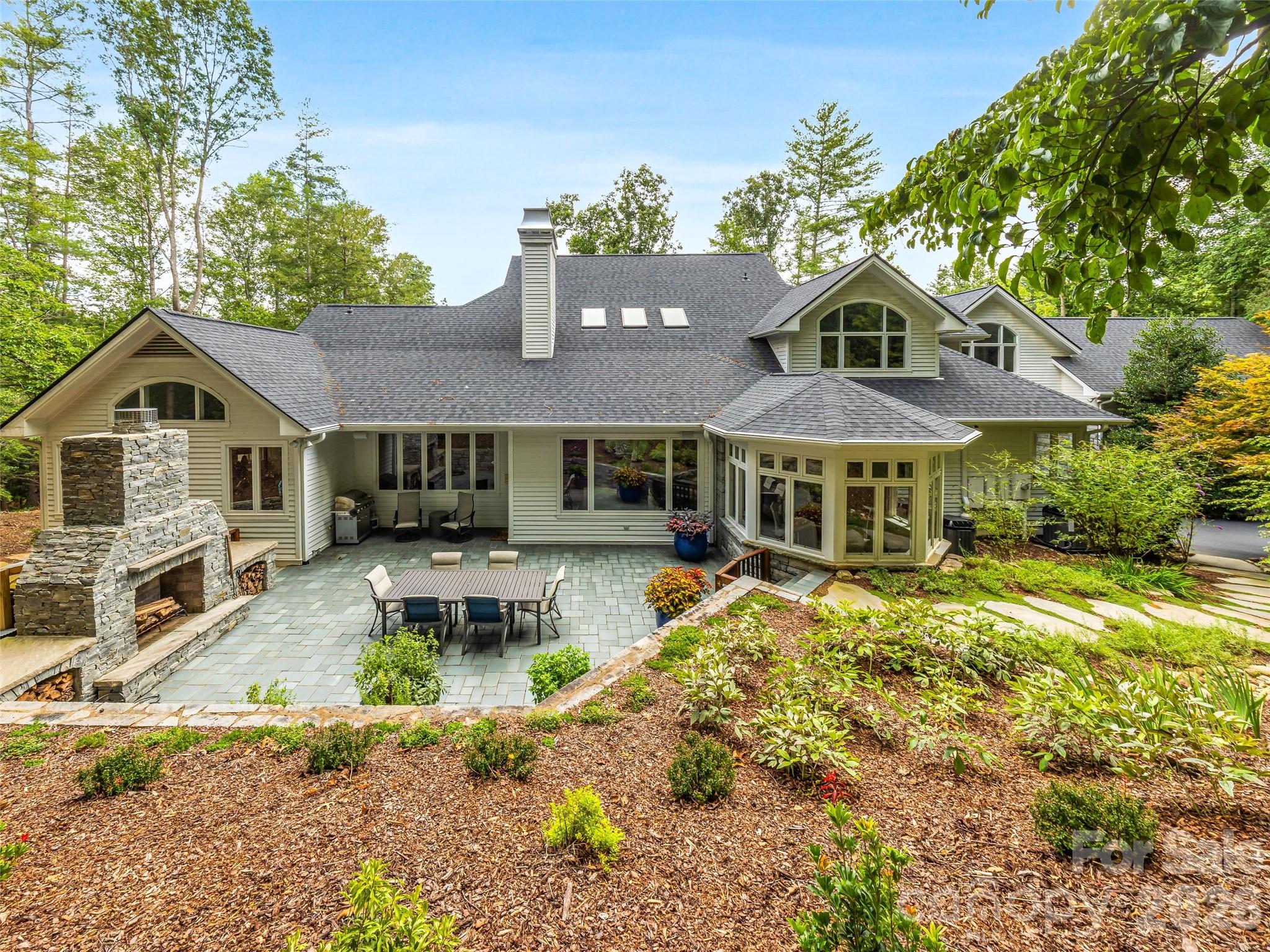 4 Cedar Hill Drive