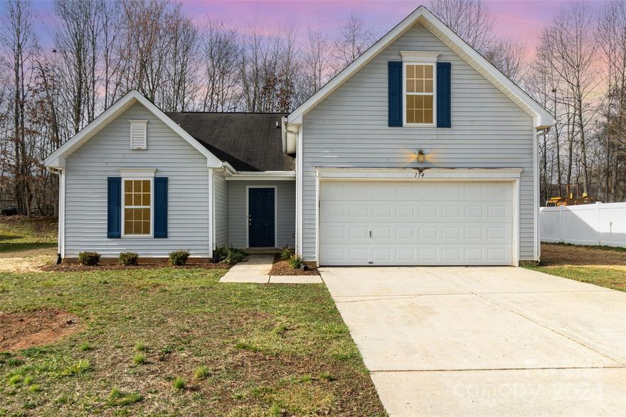 Absolutely adorable 3 bedroom 2 bath ranch with spacious bonus room over the garage in highly desirable Jacob's Woods subdivision in Troutman. Functional split bedroom plan has new carpet, new paint thru out, new LVP in kitchen and laundry. Jacobs Woods is convenient to I-77 and the fast growing area of downtown Troutman. This little gem won't last long!