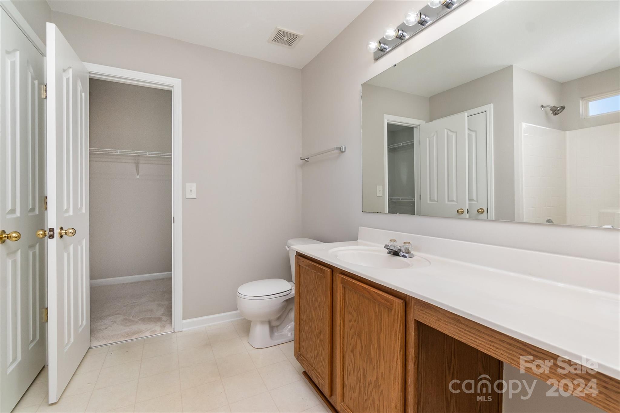 Jacobs Woods - Residential