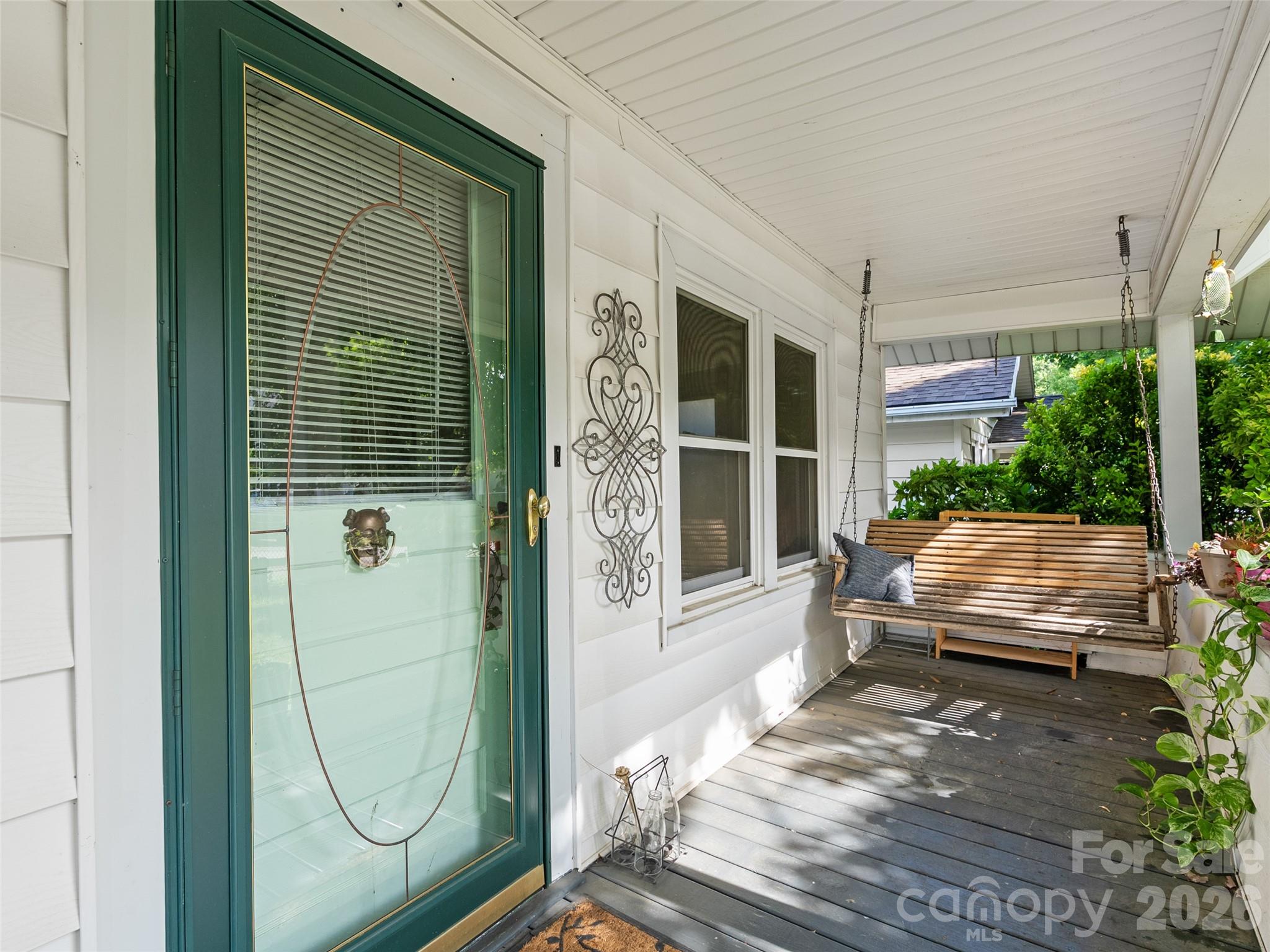 2 Pelzer Street
