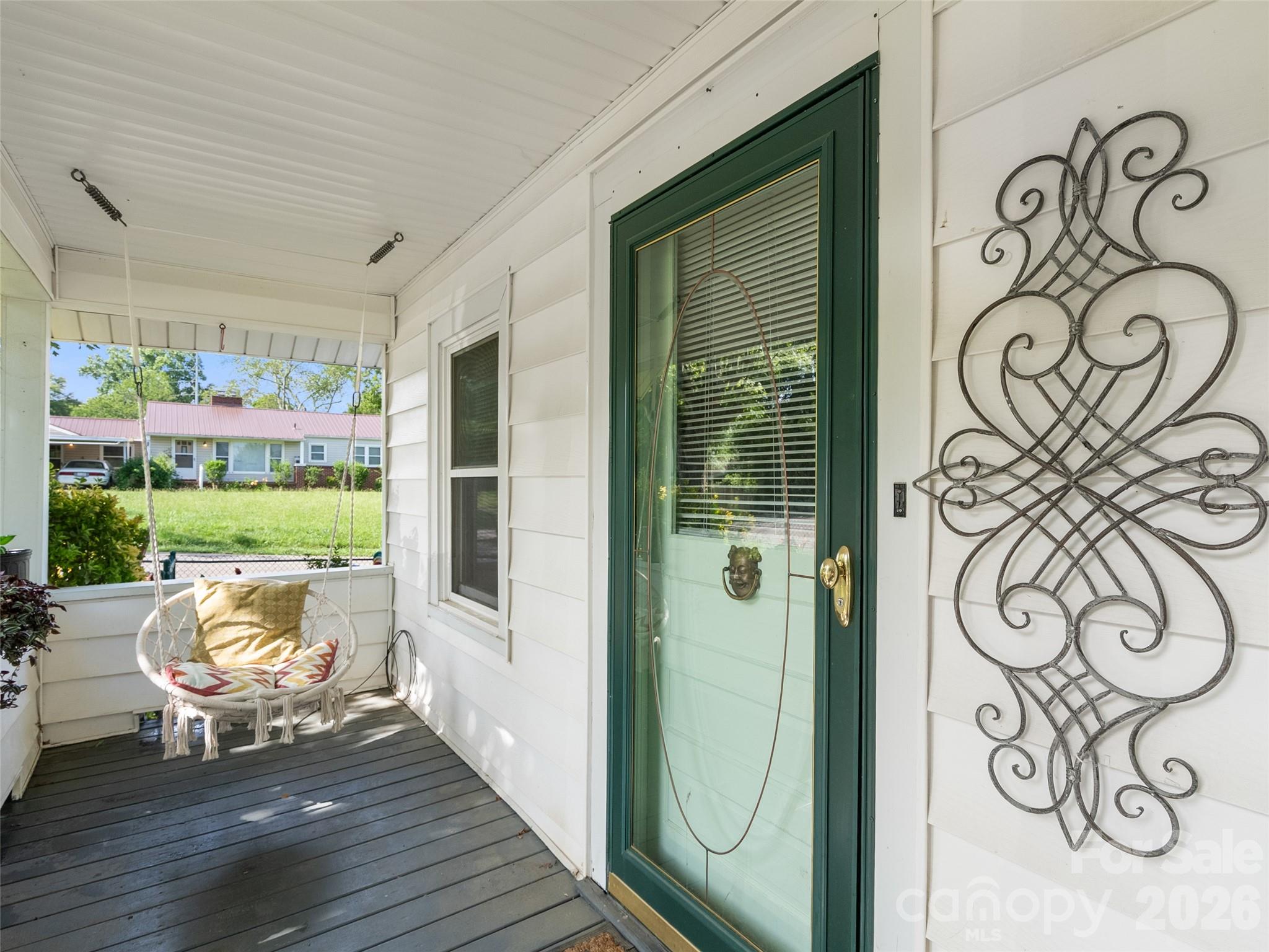 2 Pelzer Street