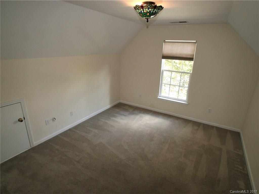 Highland Creek - Residential