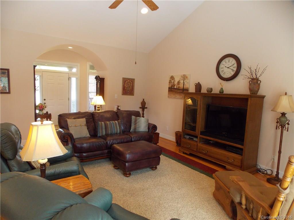 Fox Ridge - Residential