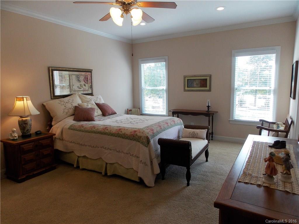 Fox Ridge - Residential