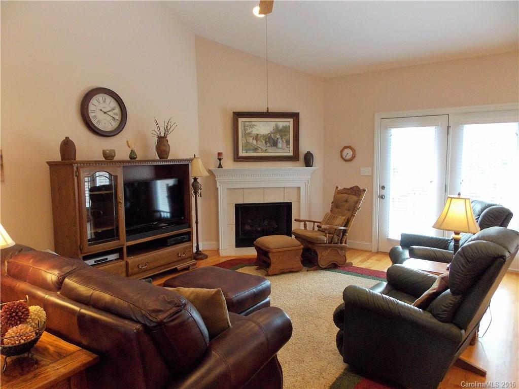 Fox Ridge - Residential