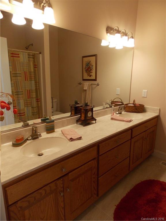 Fox Ridge - Residential